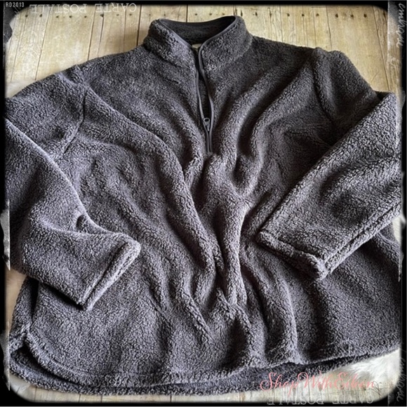 Charcoal Gray 1/4 Zip Teddy Pullover NWT - Picture 1 of 7